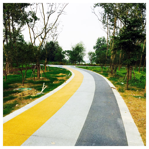 四川广陵公园彩色透水地坪