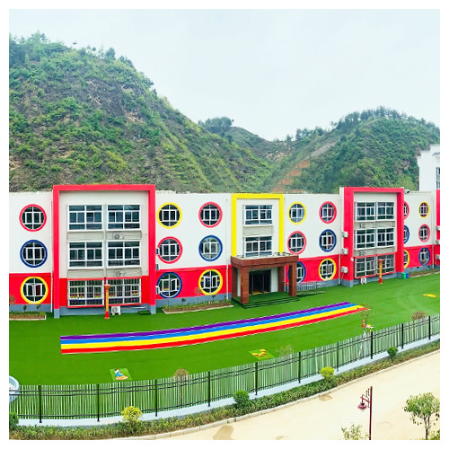 四川高坝店镇中心幼儿园人造草坪跑道